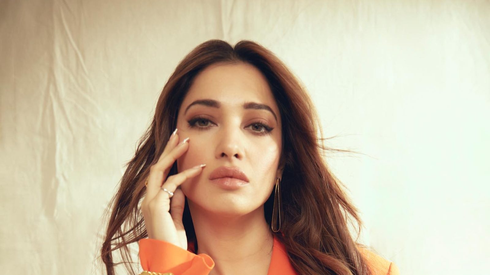 Tamannaah Bhatia చిన్నబోయిన తమన్నా.. కారణం ఏమై ఉంటుందబ్బా.. Tamannaah