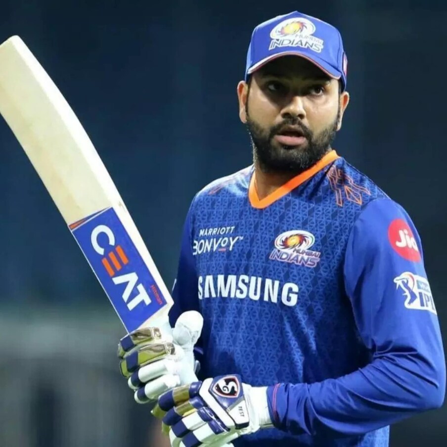  ఇక వీరిద్దరి తర్వాత స్థానాల్లో రోహిత్ శర్మ (23 సిక్సర్లు, 18 ఫోర్లు; 41 బౌండరీలు), హార్దిక్ పాండ్యా (24 సిక్సర్లు, 16 ఫోర్లు; 40 బౌండరీలు), రవీంద్ర జడేజా (25 సిక్సర్లు, 13 ఫోర్లు; 38 బౌండరీలు)లు వరుసగా ఉన్నారు.
