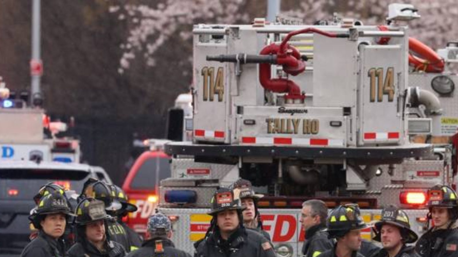 Brooklyn Subway Firing న్యూయార్క్ కాల్పుల ఘటన.. 33 రౌండ్ ల కాల్పులు