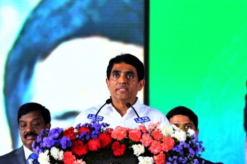 మంత్రుల ప్రమాణ స్వీకారం
