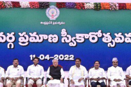 ఆ మంత్రికే అధిక ప్రాధాన్యం