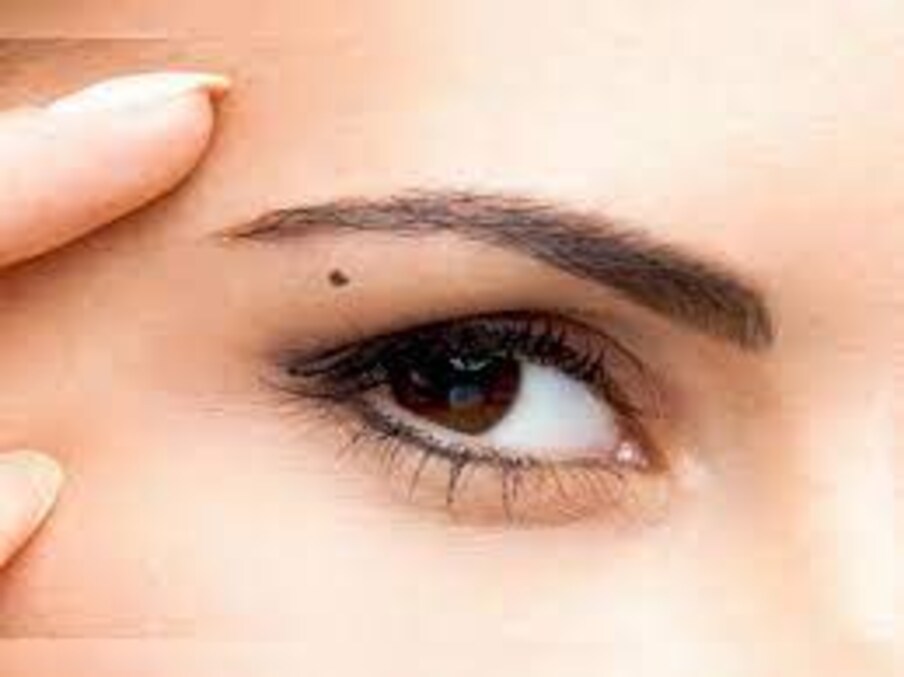 Moles on body: నడుంపై పుట్టుమచ్చ ఉందా ...