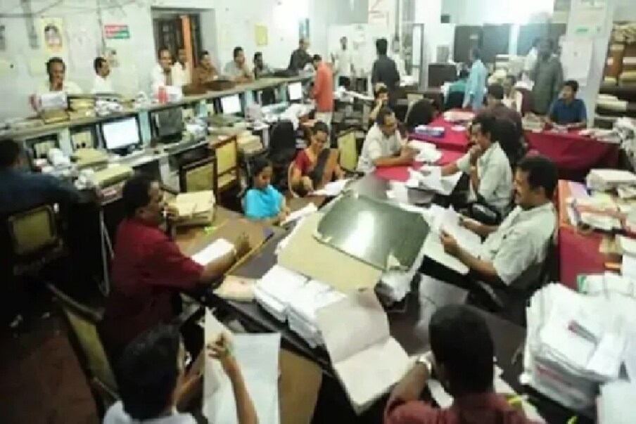  ,[object Object],[object Object],యూకేలోని పైలట్‌ ప్రాజెక్టులో పాల్గొనే వారికి పెద్ద ప్రయోజనం ఏమిటంటే... వారి వేతనంలో ఎలాంటి కోతలు ఉండవు. 100:80:100 మోడల్‌పై ఆధారపడిన ట్రయల్ సమయంలో, 100 శాతం ప్రొడక్టివిటీ కనబరిస్తే 80 శాతం సమయానికి 100 శాతం జీతం చెల్లిస్తారు. "యూకే అంతటా, 30 కంటే ఎక్కువ రంగాలకు ప్రాతినిధ్యం వహిస్తున్న 3,300 కంటే ఎక్కువ మంది ఉద్యోగులు ఈ ట్రయల్‌లో పాల్గొంటారు. 