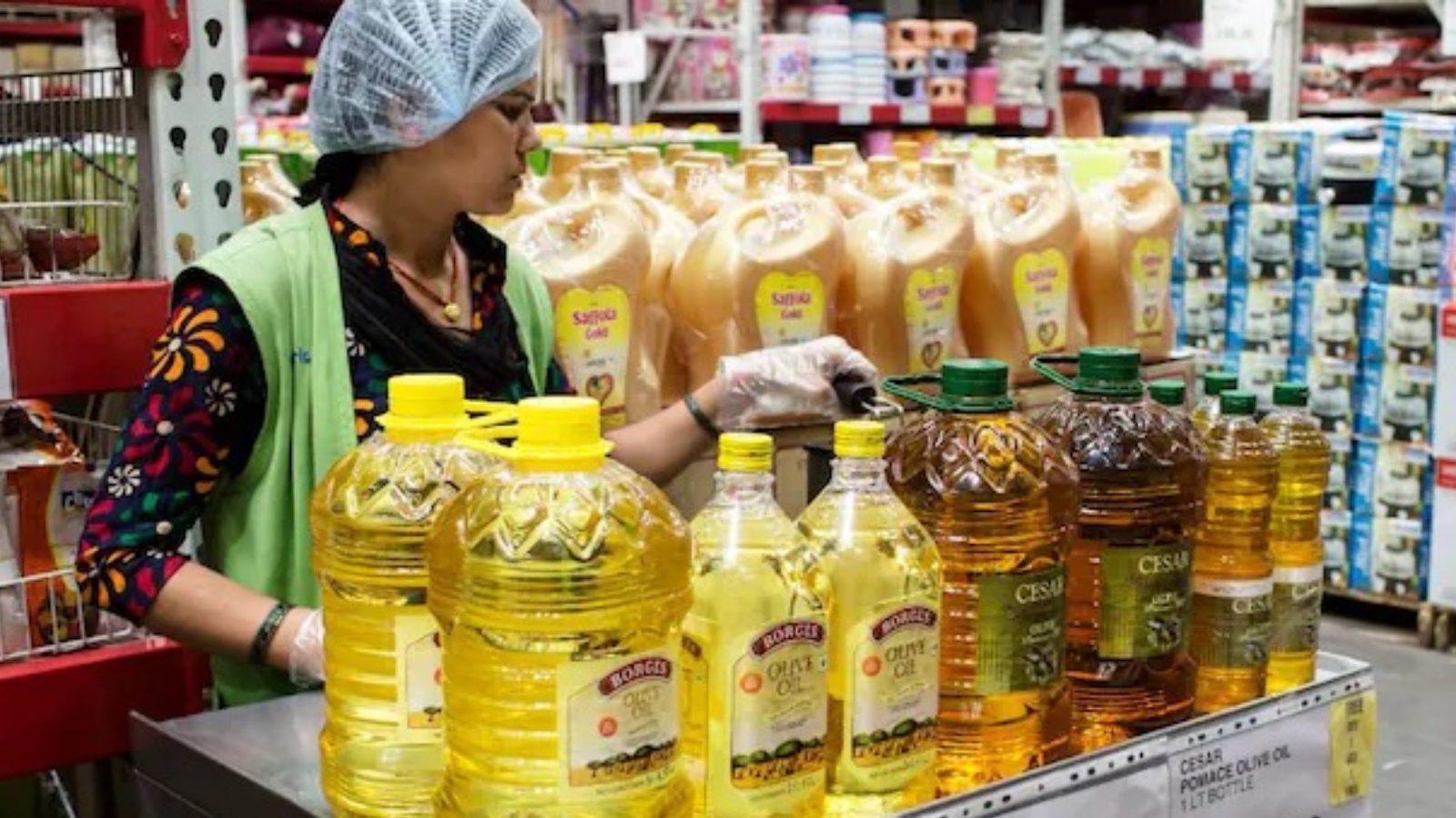 centre-may-take-key-decision-to-control-edible-oil-prices-in-india-ak