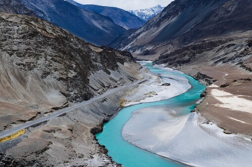IRCTC Leh Ladakh Tour: హైదరాబాద్ నుంచి లేహ్ లడఖ్ టూర్... ఐఆర్‌సీటీసీ ప్యాకేజీ వివరాలివే
(ప్రతీకాత్మక చిత్రం)
