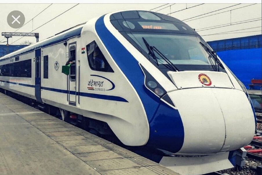  10. వందే భారత్ ఎక్స్‌ప్రెస్ రైలు గంటకు 180 కిలోమీటర్ల వేగంతో ప్రయాణిస్తుంది. ఈ రైళ్లల్లో భోజన సదుపాయాలు ఉంటాయి. ప్రయాణికులు బ్రేక్‌ఫాస్ట్, లంచ్, డిన్నర్, స్నాక్స్ లాంటివి రైలులోనే కొనుక్కోవచ్చు. కోచ్‌లో వైఫై యాక్సెస్ కూడా ఉంటుంది. (ప్రతీకాత్మక చిత్రం)