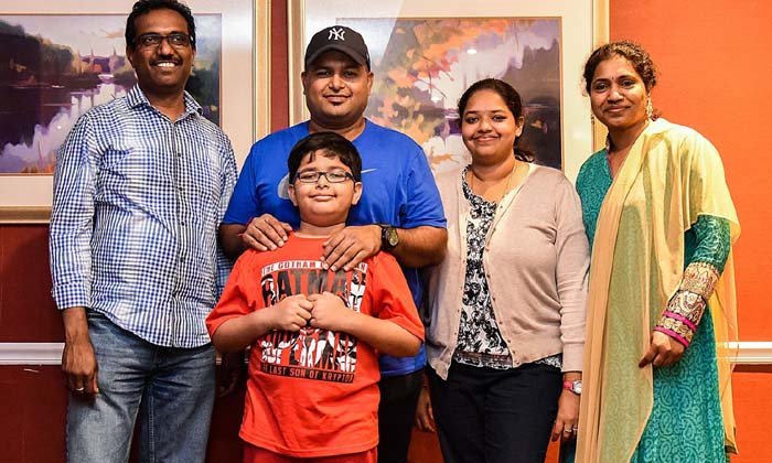 Music Director Thaman : థమన్ భార్యను ఎప్పుడైనా చూసారా.. ఆవిడ ఎలా ఉంటారో  తెలుసా.. Music Director Thaman interesting comments on his wife vardhini  goes viral– News18 Telugu