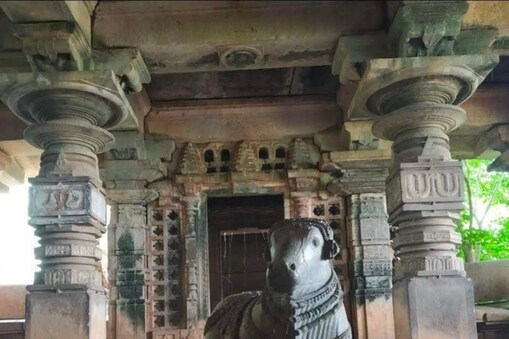 (పురాతన గుడికి పూర్వ వైభవం)