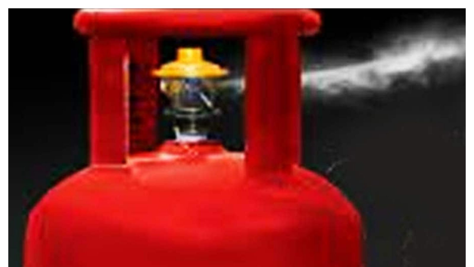 Gas leak safety tips గ్యాస్ సిలిండర్ లీక్ అయితే భయపడకండి.. వెంటనే ఇలా