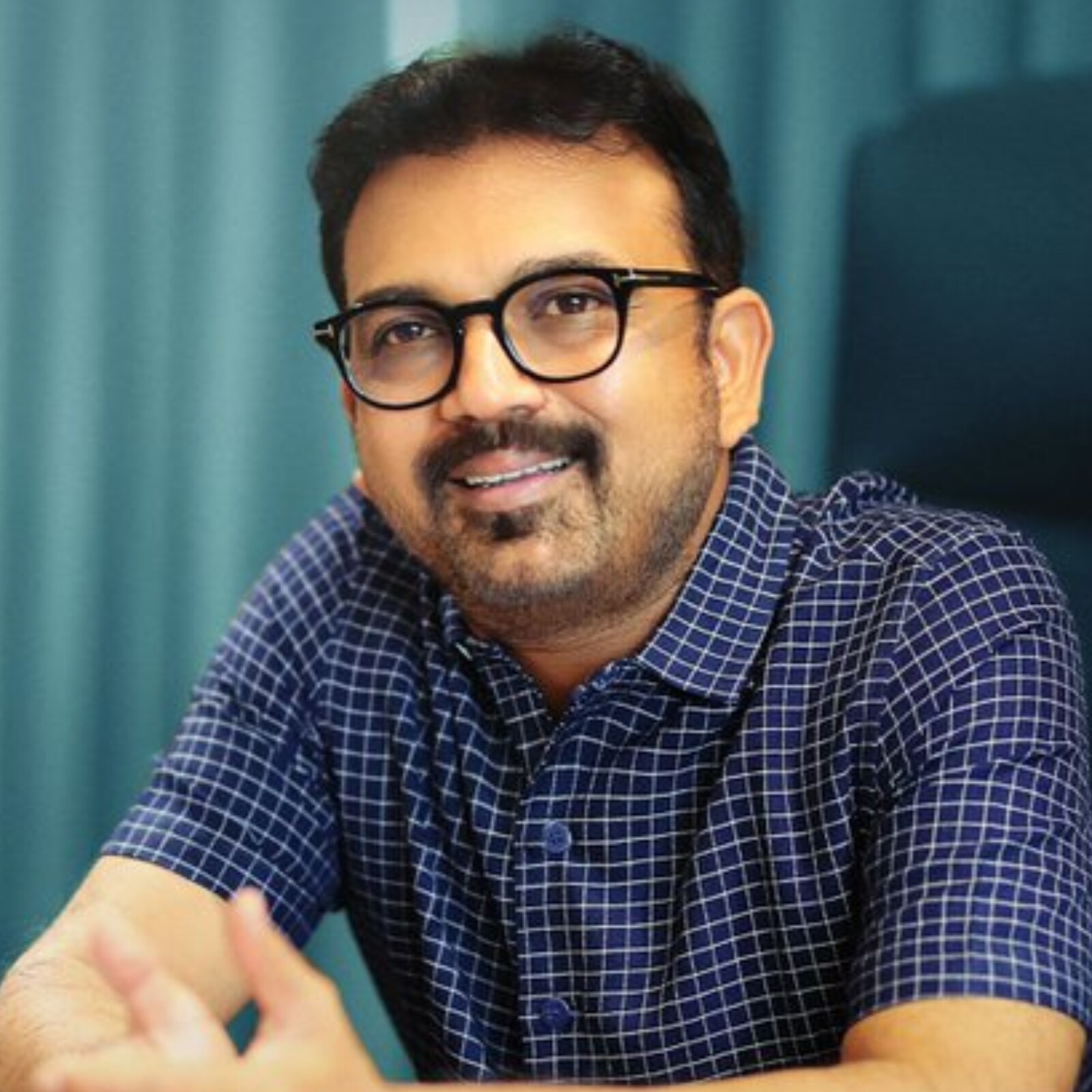 HBD Koratala Siva : ఒక్క యేడాదిలోనే పూర్తిగా మారిపోయిన కొరటాల శివ కెరీర్.. | Happy Birthday Koratala Siva And His Cine And Personal Career– News18 Telugu
