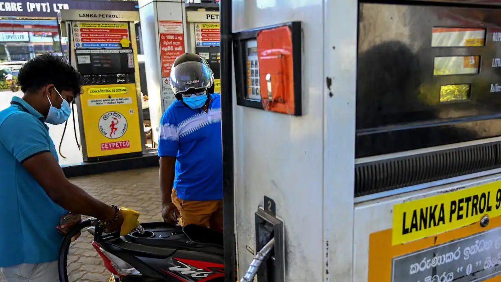 Petrol Diesel Prices భారీగా ధరల పెంపు.. పెట్రోల్‌ రూ.470, డీజిల్ రూ