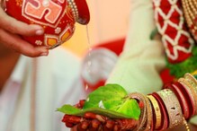 పెళ్లింట ఘోర విషాదం..  రోడ్డు ప్రమాదంలో నవ వధూవరులు మృతి..!