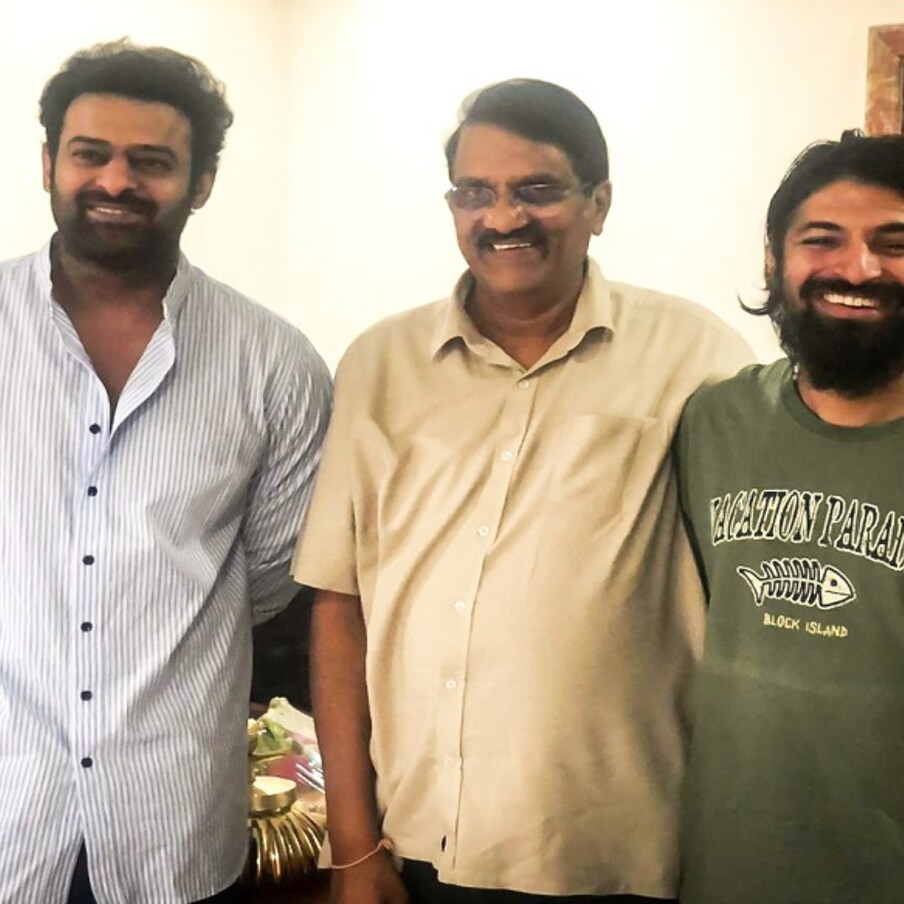  ఇప్పటికే ఈ సినిమా 70 శాతం వరకు షూట్ పూర్తి చేసుకుందని తెలుస్తోంది. అది అలా ఉంటే ఈ సినిమా విషయంలో ఓ ఖతర్నాక్ అప్‌డేట్ సోషల్ మీడియాలో వైరల్ అవుతోంది. నాగ్‌ అశ్విన్‌ దర్శకత్వంలో పాన్‌ వరల్డ్‌ చిత్రంగా వస్తున్న ఈ సినిమాపై ప్రేక్షకుల్లో భారీ అంచనాలు ఉన్నాయి. ఈ సినిమా ప్రభాస్ సరసన దీపికా పదుకొనె హీరోయిన్‌గా నటిస్తోంది. బాలీవుడ్ బిగ్ బీ అమితాబ్‌ బచ్చన్ ఓ కీలక పాత్రలో నటిస్తున్నారు.