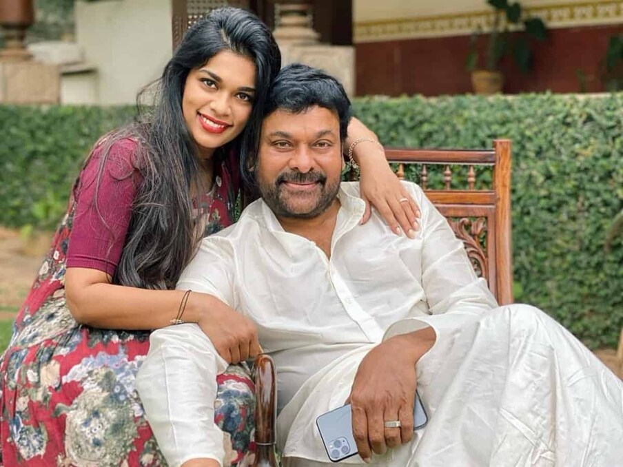  హీరోయిన్ కాకపోయినా చిరంజీవి చిన్నకూతురు శ్రీజ గురించి ప్రతి ఒక్కరికీ తెలుసు. తన వ్యక్తిగత జీవితంలో నెలకొన్న పరిస్థితుల కారణంగా తరచూ వార్తల్లో నిలుస్తూ జనాల్లో డిస్కషన్ పాయింట్ అవుతోంది శ్రీజ.
