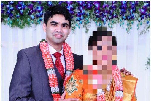 సిద్ధేశ్వర్ పెళ్లిఫోటో