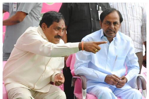 సీఎం కేసీఆర్ తో మంత్రి ఎర్రబెల్లి దయాకర్ రావు (ఫైల్ ఫొటో)