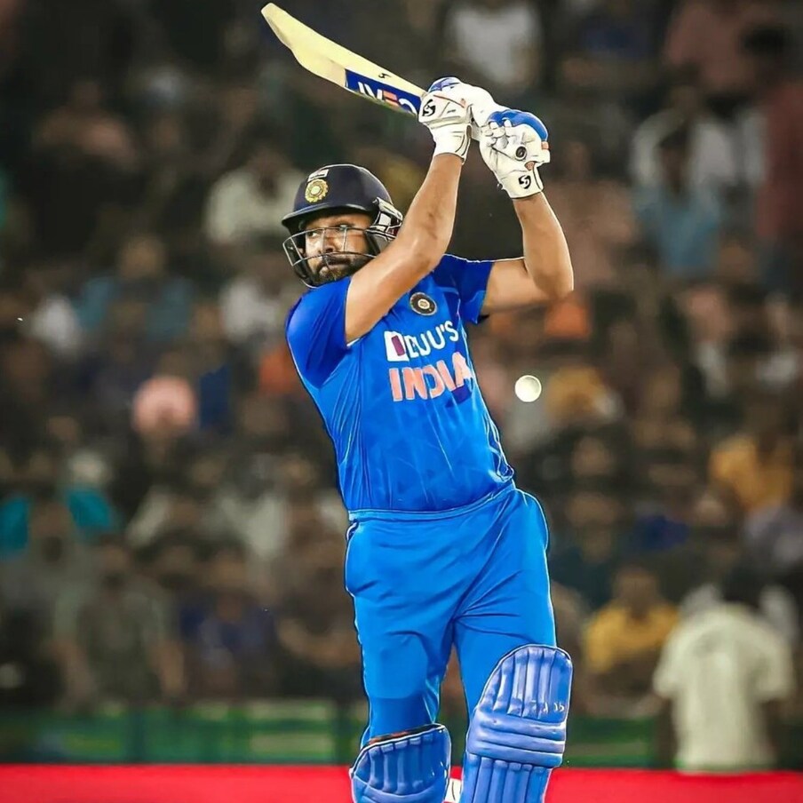  పాకిస్తాన్ తో జరిగిన తొలి మ్యాచ్ కు రాహుల్, రోహిత్ తొలి వికెట్ కు 7 పరుగులు జోడిస్తే.. నెదర్లాండ్స్ తో జరిగిన మ్యాచ్ లో తొలి వికెట్ కు 11 పరుగులు మాత్రమే జోడించారు. టి20 ప్రపంచకప్ లో చాంపియన్ గా నిలవాలంటే ఓపెనర్లు భారత్ కు శుభారంభాలు ఇవ్వాల్సి ఉంది.