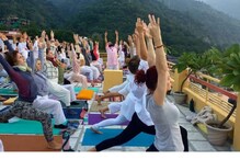 Yoga Destinations In India : భారతదేశంలోని ప్రముఖ యోగా స్థలాలు ఇవే