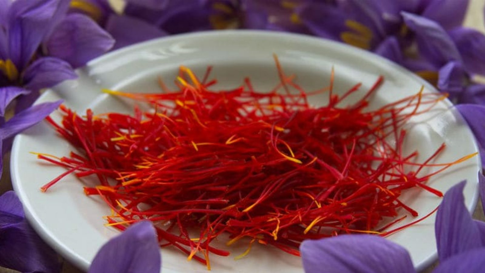 Health Tips కుంకుమపువ్వు మగవారికి వరం.. శీఘ్రస్కలనం సహా ఈ సమస్యలకు