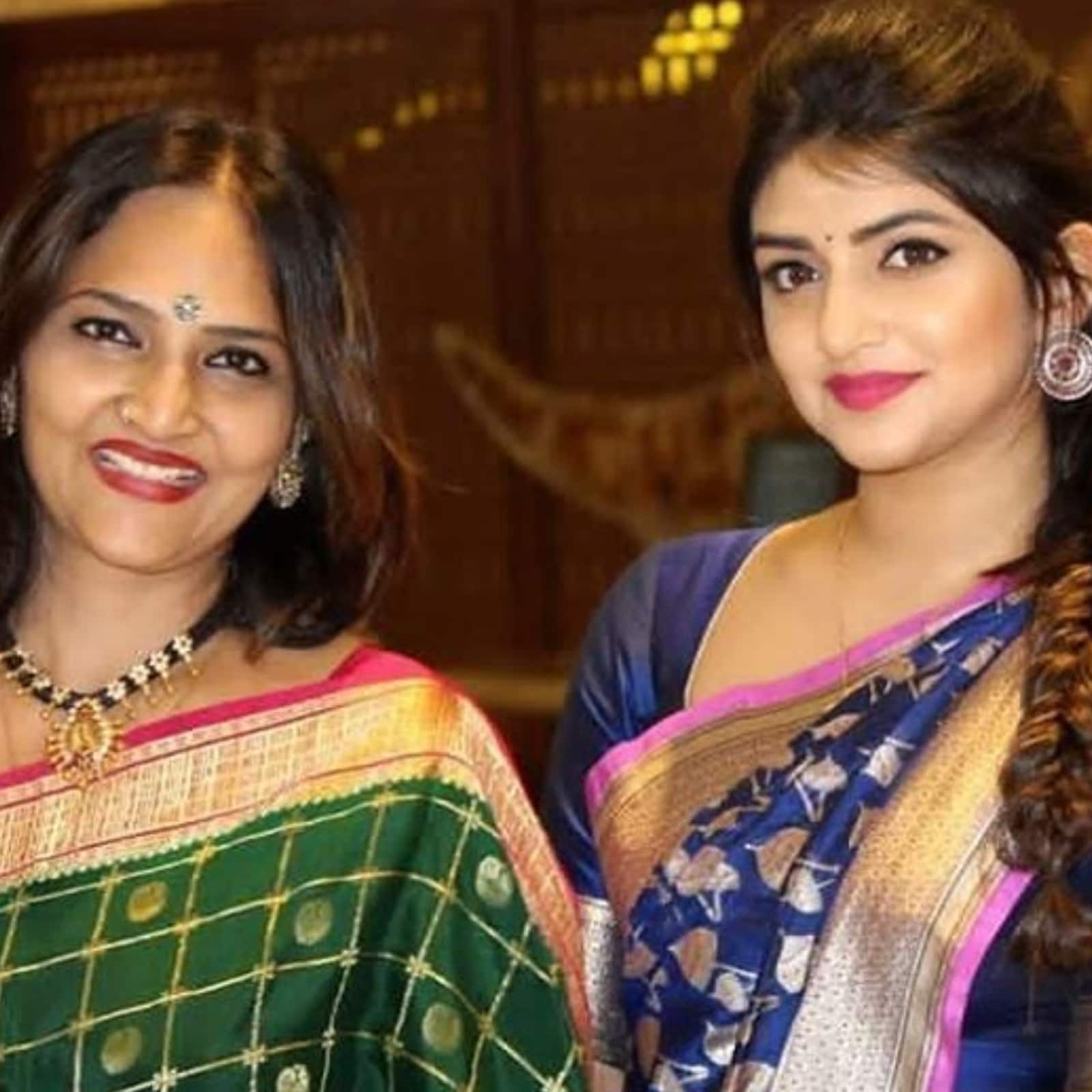 News18 Telugu - Sreeleela: చిక్కుల్లో పెళ్లి సందD ఫేమ్ శ్రీలీల తల్లి.. FIR  నమోదు.. ఇంతకీ ఏం జరిగిందంటే.. | Sreeleela Pelli Sandandi Fame Sreeleelas  mother is in trouble FIR Logdged Against ...