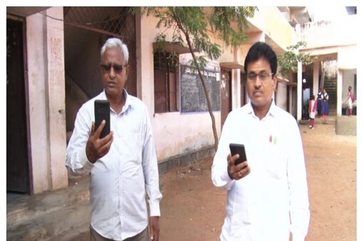 ప్రభుత్వ పాఠ‌శాల‌ల్లో డిజిట‌ల్ అటెండెన్స్