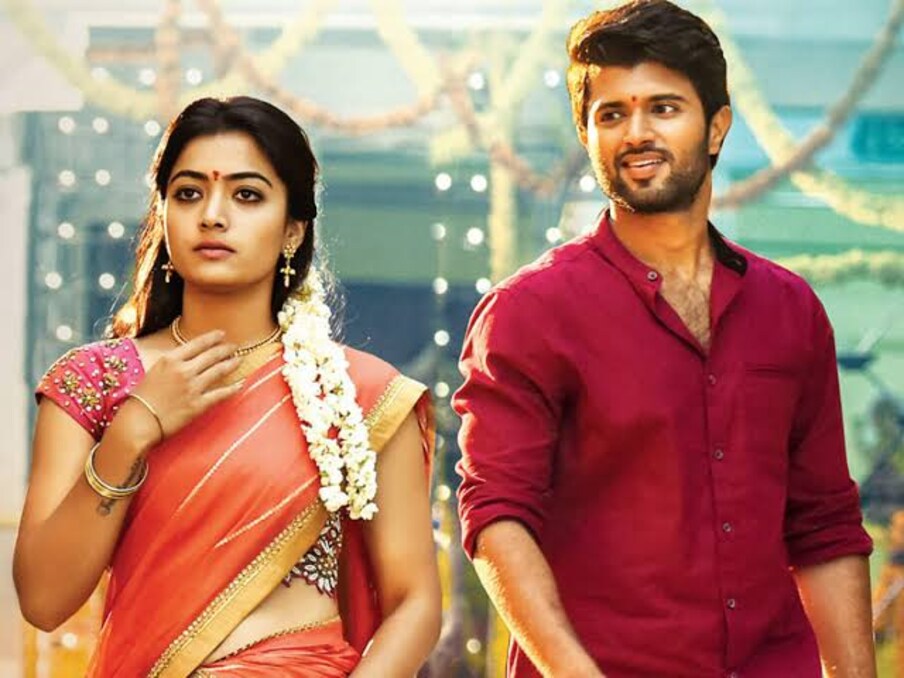 ఫిల్మ్ సర్కిల్స్‌లో వినిపిస్తున్న లేటెస్ట్ గాసిప్ ప్రకారం విజయ్, మరోసారి తనకు గీత గోవిందంతో బ్లాక్ బస్టర్ హిట్ ఇచ్చిన పరశురామ్‌తో సినిమా చేయనున్నట్లు తెలుస్తోంది. సర్కారు వారి పాట తర్వాత పరశురామ్, విజయ్‌కు ఓ కథ చెప్పాడట. అది నచ్చడంతో ఈ సినిమా ఓకే అయ్యిందని టాక్. ఈ సినిమాను ఓ ప్రముఖ నిర్మాణ సంస్థ నిర్మించనుందట. ఇక్కడ విశేషం ఏమంటే ఈ సినిమా గీతగోవిందం సినిమాకు సీక్వెల్ అని అంటున్నారు. పూర్తి వివరాలు తెలియాల్సి ఉంది.  Photo : Twitter