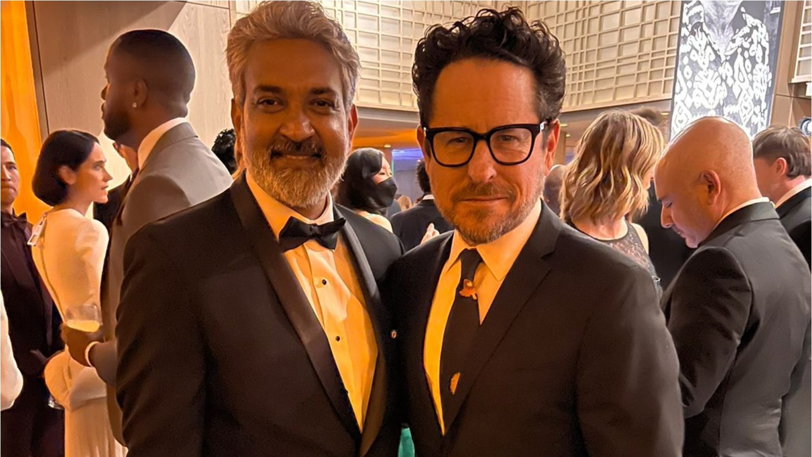 Javed Rrr Jogi Rajamouli - RRR: హాలీవుడ్ టాప్ డైరెక్టర్ మనసు దోచుకున్న రాజమౌళి ...