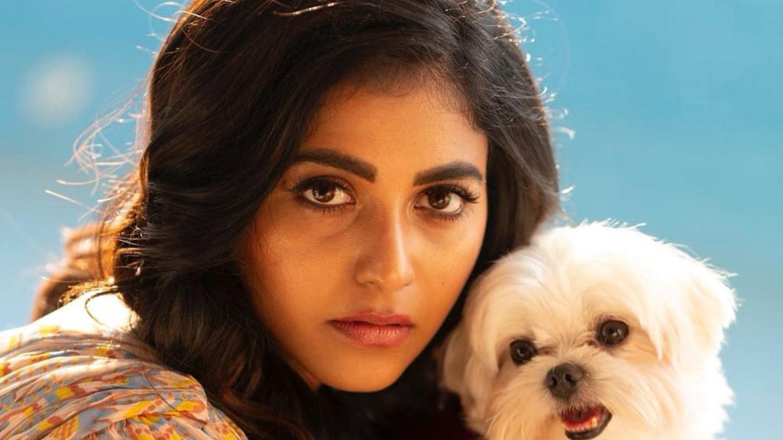 Anjali హీరోయిన్ అంజలి‌కి ఈరోజు చాలా ప్రియమైన రోజు.. ఎందుకో తెలుసా