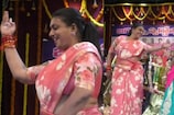 స్టేజ్‌పై డ్యాన్స్‌ ఇరగదీసిన ఆర్కే రోజా .. మంత్రి ఖుషీగా స్టెప్పులు వేసిన వీడియో ఇదే
