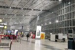 Jobs In Airport: ఎయిర్‌పోర్ట్‌లో ఉద్యోగ అవకాశాలు.. ఆ ఒక్క నైపుణ్యం ఉంటే చాలు..