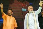 PM Narendra Modi: మోదీ నాయకత్వం  భారతదేశ ఖ్యాతిని పెంచుతోంది: యోగి ఆదిత్యనాథ్
