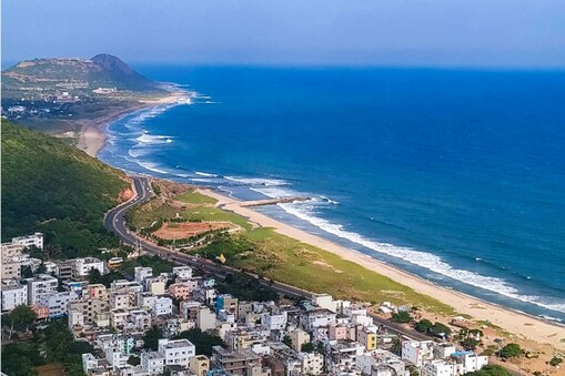 విశాఖకు మరో కీలక కార్యాలయం తరలింపు