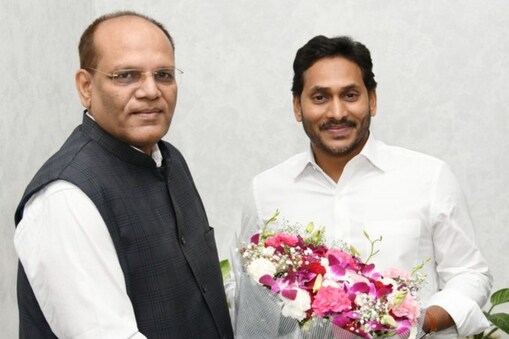 సీఎం జగన్ తో సోమేశ్ కుమార్ భేటీ