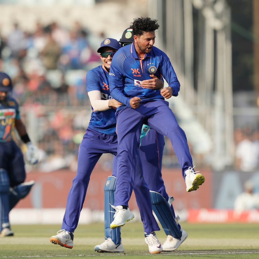  ఈ ఏడాది భారత్ వేదికగా వన్డే ప్రపంచకప్ (ODI World Cup) జరగనున్న నేపథ్యంలో టీమిండియా (Team India) వరుస పెట్టి సిరీస్ లను ఆడనుంది. వన్డేలకే ఎక్కువ ప్రాధాన్యత ఇవ్వనుంది. అలా అని చెప్పి ఇతర ఫార్మాట్లను చిన్న చూపు చూడటం లేదు.