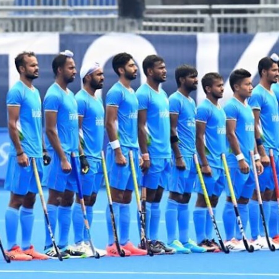  హాకీ ప్రపంచకప్ 2023 (Hockey World Cup 2023)లో టీమిండియా (Team India) కథ ముగిసింది. 1975లో చివరి సారిగా ప్రపంచకప్ ను గెలిచిన భారత్ ఆ తర్వాత ఏనాడు కూడా సెమీస్ కు చేరలేదు. అయితే ఈ ఏడాది 48 ఏళ్ల సుదీర్ఘ నిరీక్షణకు భారత్ తెరదించుతుందని అభిమానులు ఆశించారు.