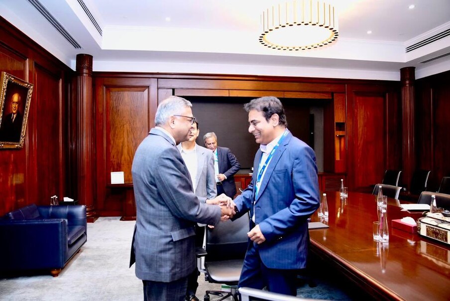  సాఫ్ట్‌వేర్ దిగ్గ‌జ సంస్థ మైక్రోసాఫ్ట్ రూ. 16 వేల కోట్ల పెట్టుబ‌డితో హైద‌రాబాద్‌లో మ‌రో 3 డాటా సెంట‌ర్ల‌ను ఏర్పాటు చేయ‌నున్న‌ట్లు దావోస్ వేదిక‌గా ప్ర‌క‌టించిన విషయాన్ని ఆయన ఇప్పటికే ప్రకిటించారు.  (PC: Twitter)
