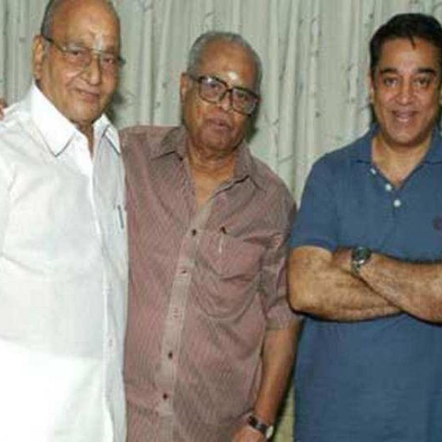  K Viswanath Director cum Actors : ఆన్ ది స్క్రీన్ హీరో శాసిస్తే...బిహైండ్ ద స్క్రీన్ డైరెక్టర్ డిక్టేట్ చేస్తాడు. ఇది సినిమా పుట్టినప్పటి నుంచి వున్న ఫార్ములా. ఇపుడు ఆ ఫార్ములాను కొంత మంది డైరెక్టర్లు బ్రేక్ చేస్తున్నారు. ఎప్పుడు తెర వెనక కూర్చోని హీరోలకు, హీరోయిన్స్‌కు  స్టార్ట్, కెమెరా, యాక్షన్ అంటూ డైరెక్ట్ చేసే దర్శకులు ఇపుడు ఆన్ ది స్క్రీన్ అదరగొడుతున్నారు. కళా తపస్వీ కే.విశ్వనాథ్ కూడా దర్శకుడు నుంచి నటుడిగా ప్రమోషన్ పొందారు. ఈయన కంటే ముందే తర్వాత సిల్వర్ స్క్రీన్ పై సత్తా చాటిన దర్శక, నటులు ఎవరున్నారంటే.. (File/Photo)
