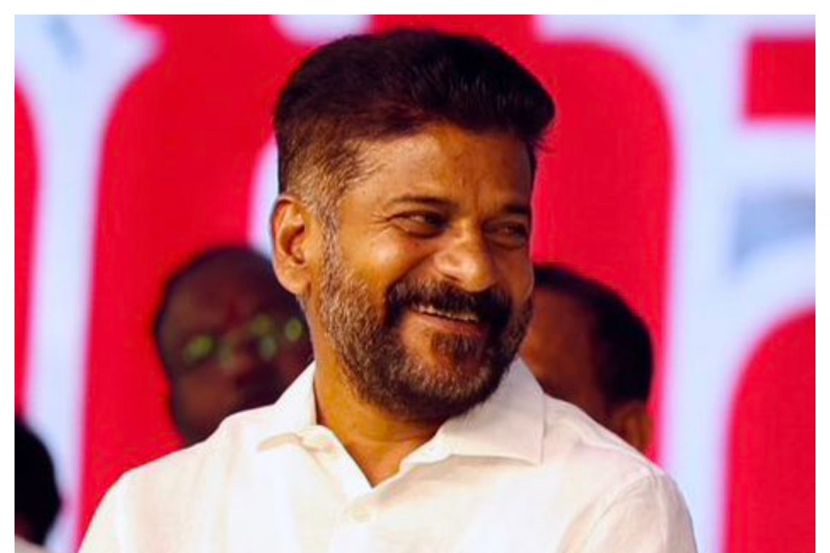 New equation in telangana congress revanth reddy and other leaders met ...