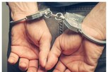Hyderabad: 32 ఫామ్ హౌజ్ లపై పోలీసుల మూకుమ్మడి దాడి..26 మంది అరెస్ట్