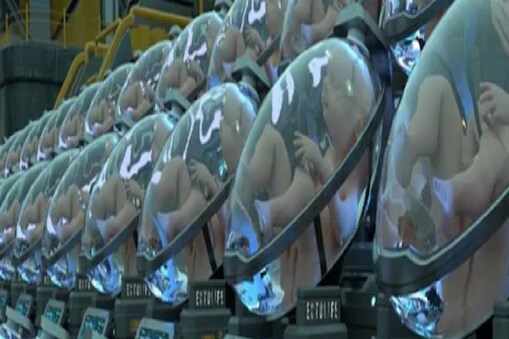 Child Birth By Machines: బిడ్డకు జన్మనిస్తున్న యంత్రాలు.. వీడియో వైరల్.. 