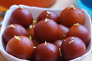 Bread gulab jamun: ఈజీ బ్రెడ్ గులాబ్ జామూన్ రిసిపీ..!