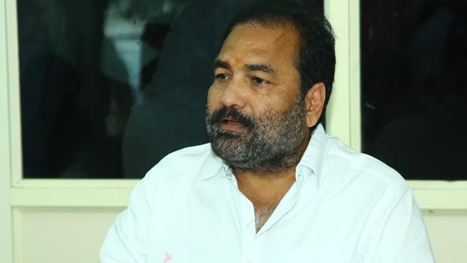 Rebel Reddy YCP vs Rebel: జగన్ ను ఢీ కొడుతున్న రెబల్ ఎమ్మెల్యేలు.. రాజకీయ సునామి ...
