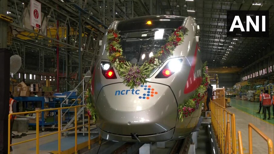 ఢిల్లీ  - రోహ్‌తక్ మధ్య దాదాపు 70 కిలోమీటర్ల దూరాన్ని వారు అరగంటలోపే చేరుకుంటారు. (image credit - twitter - ANI)" width="1920" height="1080" /> ఈ కారిడార్ వల్ల లక్షల మంది బహదూర్‌ఘర్ ప్రయాణికులు ప్రయోజనం పొందుతారు. ఢిల్లీ - రోహ్‌తక్ మధ్య దాదాపు 70 కిలోమీటర్ల దూరాన్ని వారు అరగంటలోపే చేరుకుంటారు. (image credit - twitter - ANI)