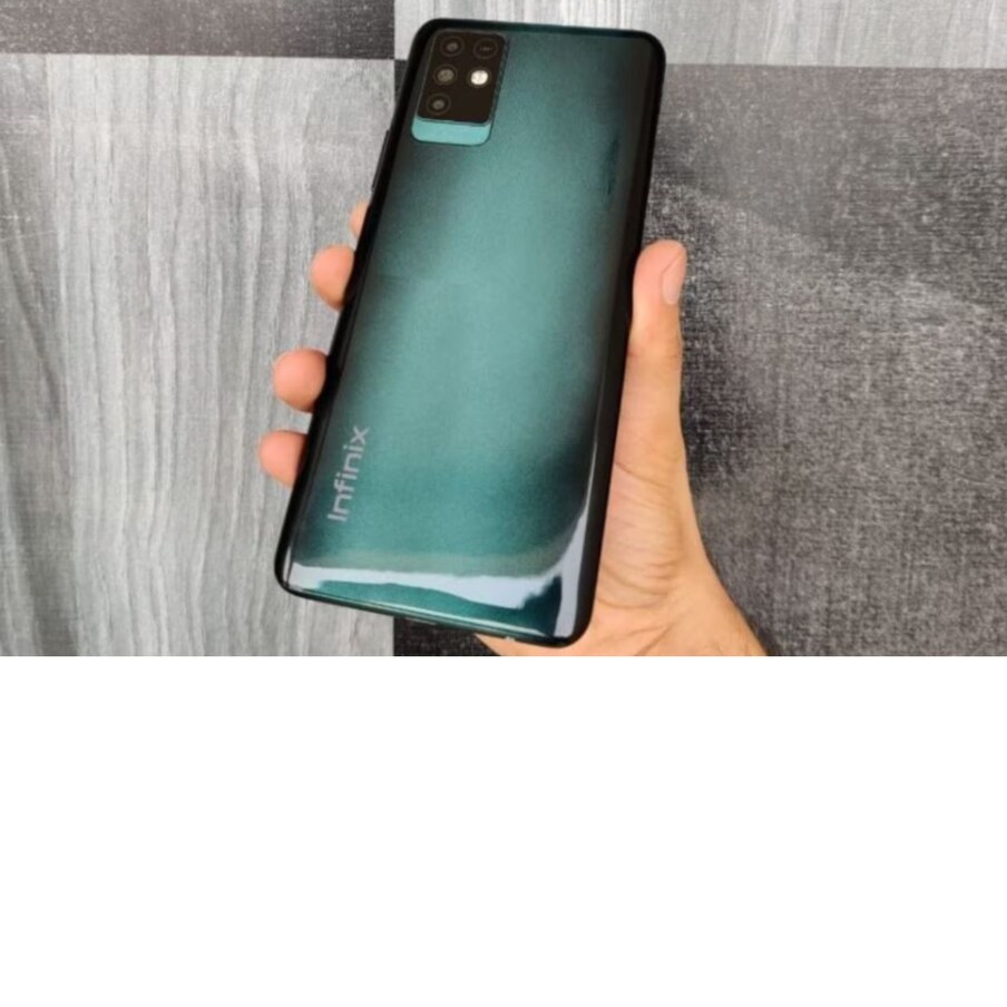  ప్రముఖ టెక్ బ్రాండ్ ఇన్ఫినిక్స్‌ (Infinix), హై క్వాలిటీ స్మార్ట్‌ఫోన్లను తక్కువ ధరలకే లాంచ్ చేస్తుంటుంది. ఈ కంపెనీ అడ్వాన్స్‌డ్‌ టెక్నాలజీ, అద్భుతమైన డిజైన్లతో ఫోన్లను తయారు చేస్తుంది. ఇటీవలే ఈ సంస్థ 260W ఫాస్ట్ ఛార్జింగ్‌ టెక్‌ను ఆవిష్కరించింది. ఇప్పటివరకు ఏ మొబైల్ కంపెనీ కూడా ఇంత ఫాస్ట్ ఛార్జింగ్‌ సిస్టమ్‌ను రిలీజ్ చేయలేదు.