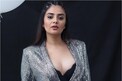 Sreemukhi: శ్రీముఖి లేటెస్ట్ హాట్ ఫోటో షూట్.. చమ్కీల డ్రెస్‌లో అదరిన బిగ్‌బాస్ భామ లుక్స్.