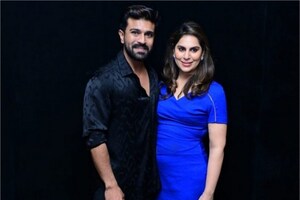 బేబీ బంప్‌తో ఉపాసన.. రామ్ చరణ్ బర్త్‌డే పార్టీలో పోజులు.. పిక్స్ వైరల్..