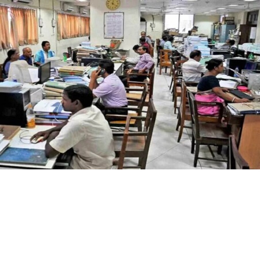 సెర్ప్ ఉద్యోగుల‌కు తెలంగాణ రాష్ట్ర ప్ర‌భుత్వం గుడ్ న్యూస్ చెప్పింది. పే స్కేల్ అమలుకు సంబంధించి ఉత్తర్వులను తెలంగాణ ప్రభుత్వం జారీ చేసింది.