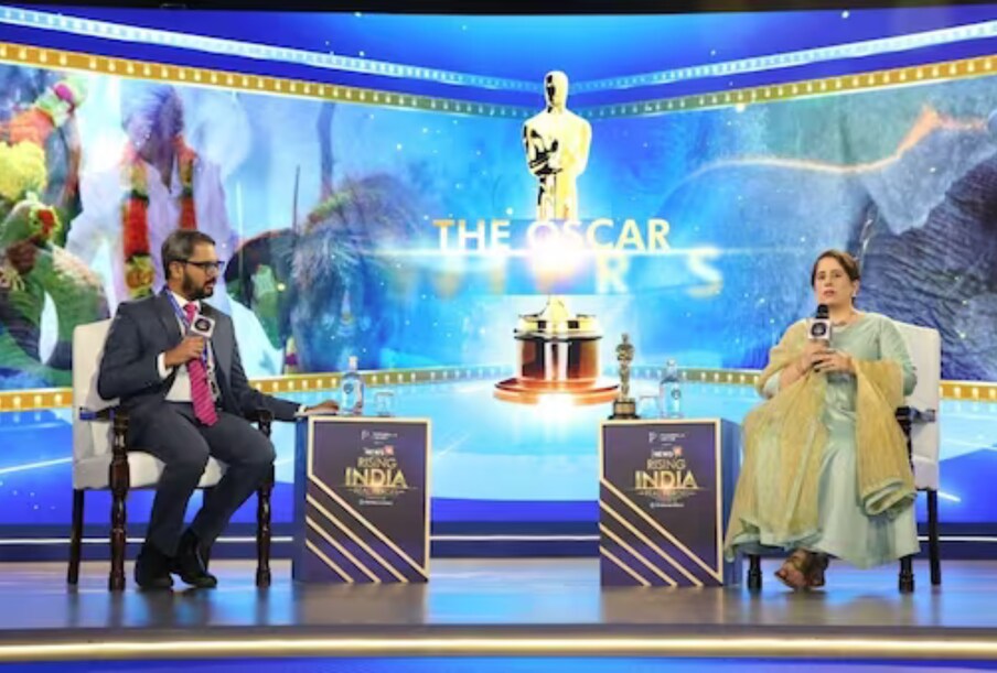  ఇవాళ ఉదయం 10 గంటలకు రెండోరోజు సదస్సు.. కేంద్ర రక్షణ మంత్రి   ప్రసంగంతో ప్రారంభమవుతుంది. ఇవాళ.. ఉప రాష్ట్రపతి జగదీప్ ధన్‌కర్, కేంద్ర మంత్రులు అనురాగ్ థాకూర్, భూపేందర్ యాదవ్, హర్దీప్ సింగ్ పురి, పియూష్ గోయల్ సహా సినిమా, క్రీడా ప్రముఖులు పాల్గొంటారు. వ్యవసాయం, హార్ట్ ఎటాక్, మహిళా శకం, మహిళా శక్తి, హంగర్ ఫర్ లెర్నింగ్, భారత తయారీ రంగం, జమ్మూకాశ్మీర్, సరికొత్త భారత్, వన్ ఇండియా వన్ సినిమా వంటి అంశాలపై ప్రముఖులు తమ అభిప్రాయాలు వ్యక్తం చేస్తారు. (Image: News18)