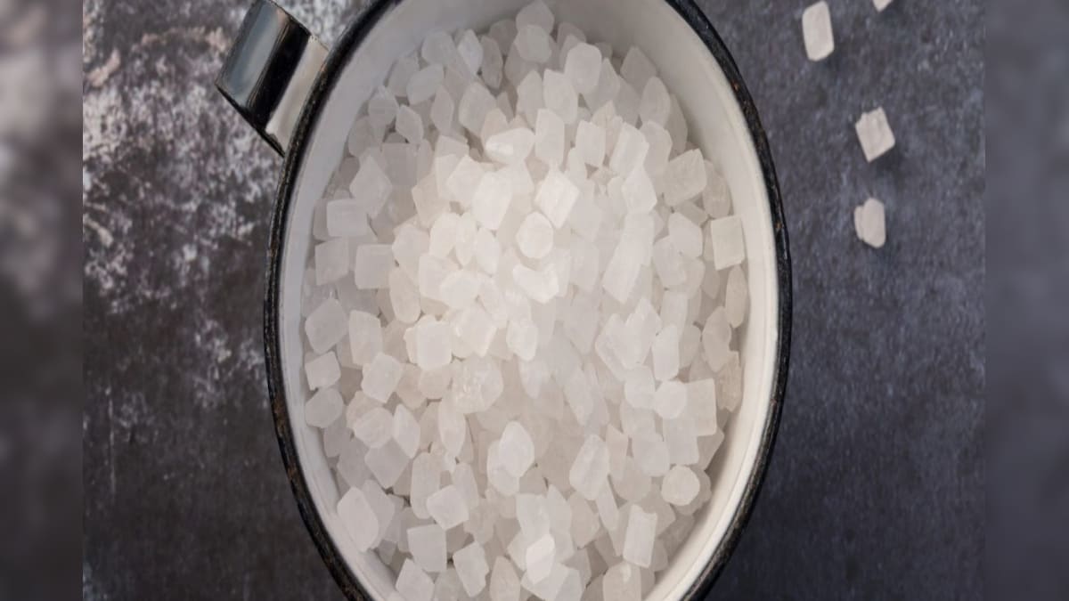 Crystal sugar: శరీరాన్ని లోపలి నుంచి చల్లగా ఉంచుతుంది...! చక్కెర వంటి ఈ మాయా పదార్ధం!