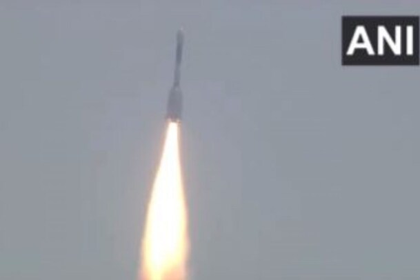 ISRO : ఇస్రో రాకెట్ ప్రయోగం గ్రాండ్ సక్సెస్.. కక్ష్యలోకి ప్రవేశించిన నేవిగేషన్ శాటిలైట్
